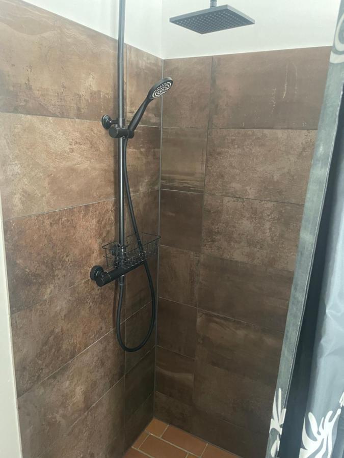 טיסווילדליי 2 Bedroom Apartment Near The Sea מראה חיצוני תמונה